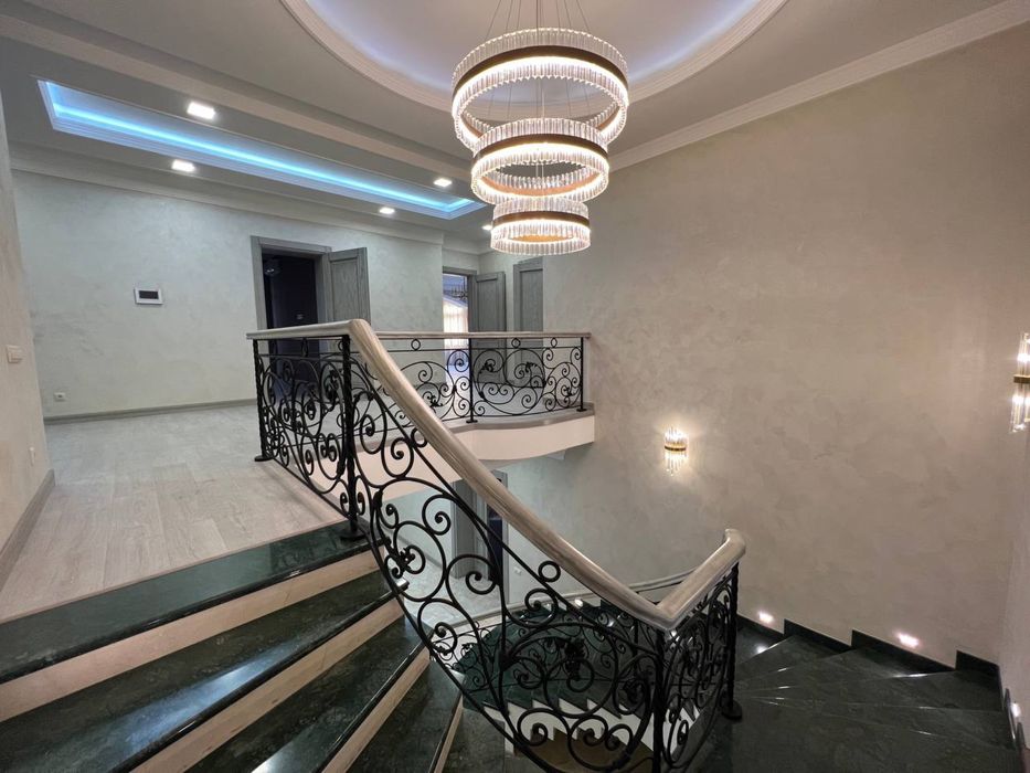 Срочно сдается 15 соток роскошный особняк Посольство США