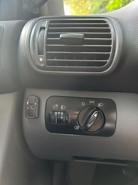 Vand Seat Leon 1.4 benzina si gaz