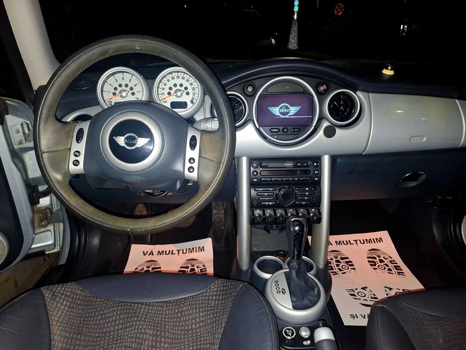 Autoturism Mini Cooper