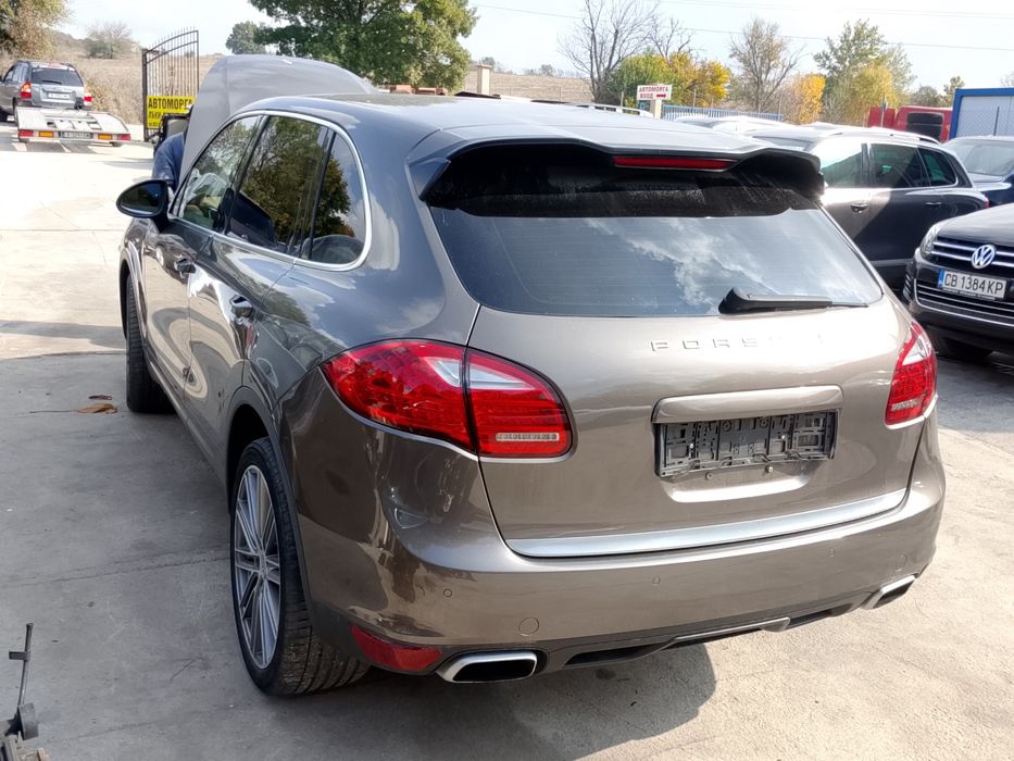 Porsche Cayenne 4.8 S Benzin , автоматик,400 к.с. , 5 броя на части