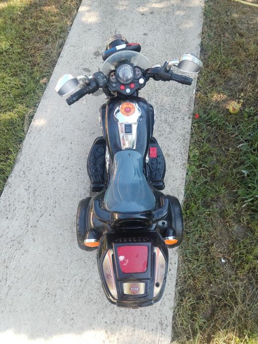 Scuter electric pt copii