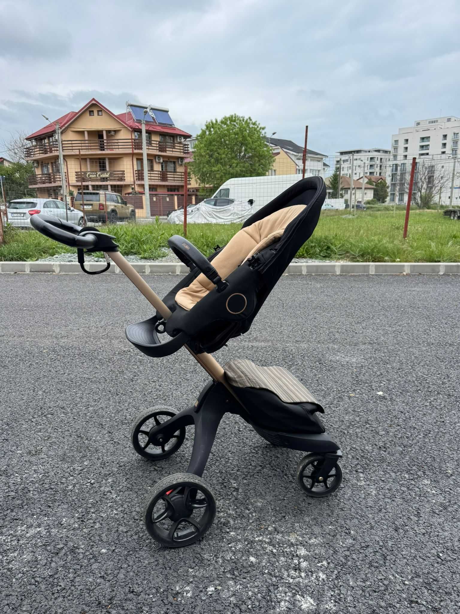 Carucior Stokke Xplory Gold Limited Edition