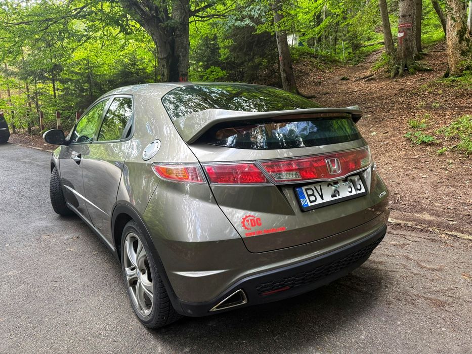 De vânzare Honda Civic 2006 – 2.2 i-CTDi Diesel