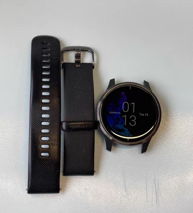 Часы Garmin Venu, черный цвет
Без разборки, без ремонта, без попадания