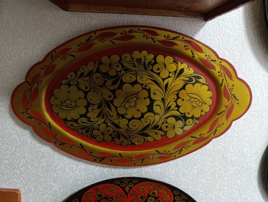 Тарелки деревянные росписные