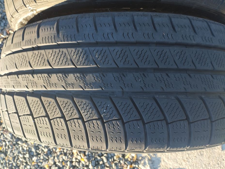 2 buc 225 55 16 .99v Davanti, iarna, dot 2024