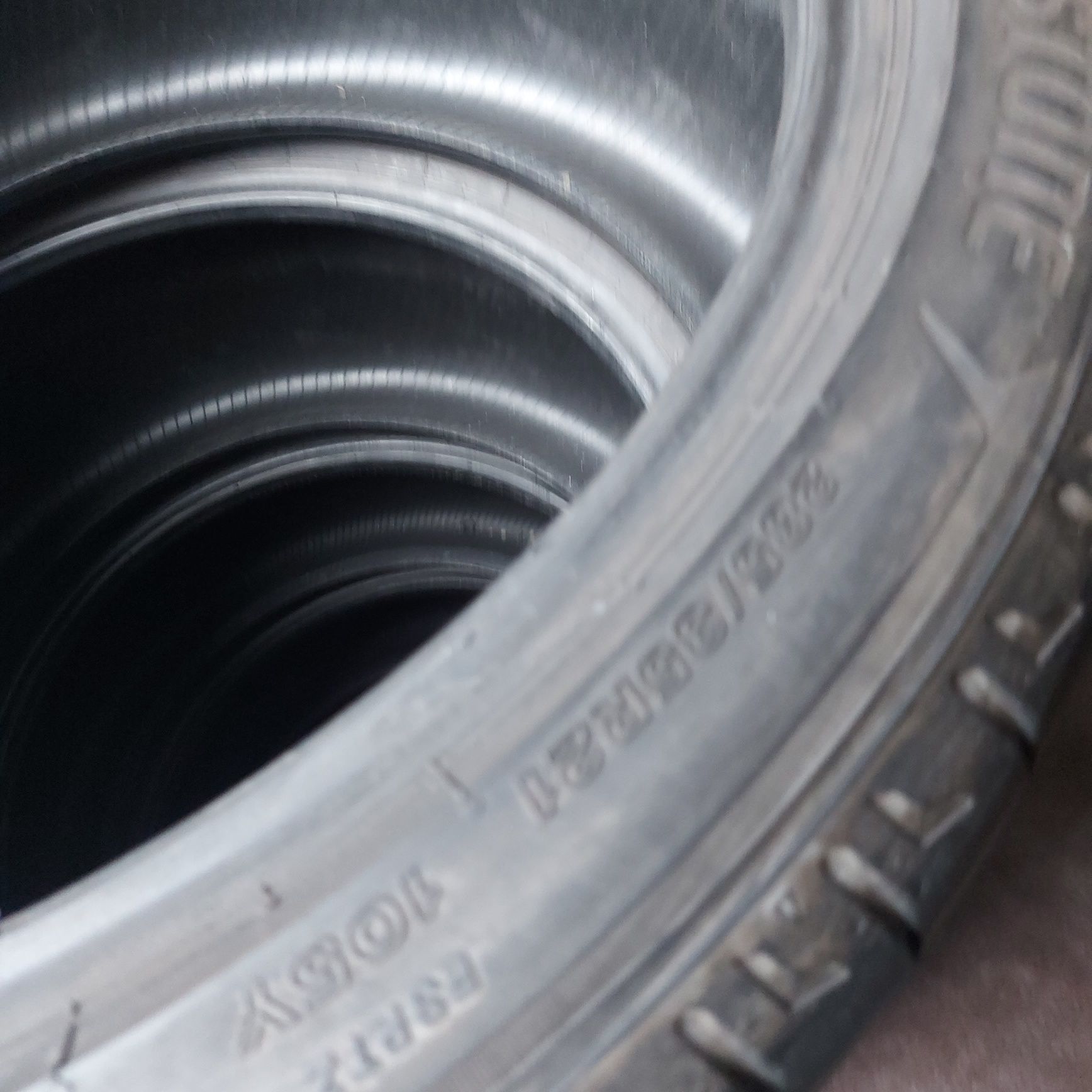 255/40/21-275/35/21" Bridgestone 4бр.гуми спорт пакет