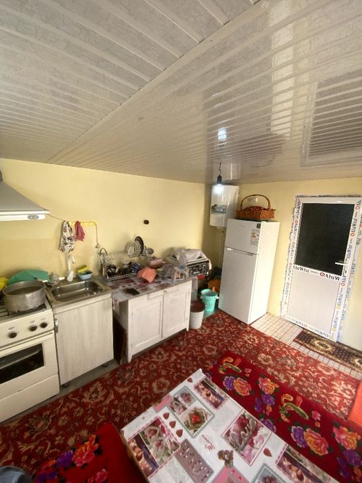 4 sotx Uy Sotiladi Galaquduq(Jukov)