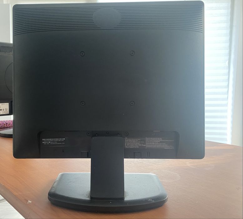 Monitor Dell 19 inch 60 hz