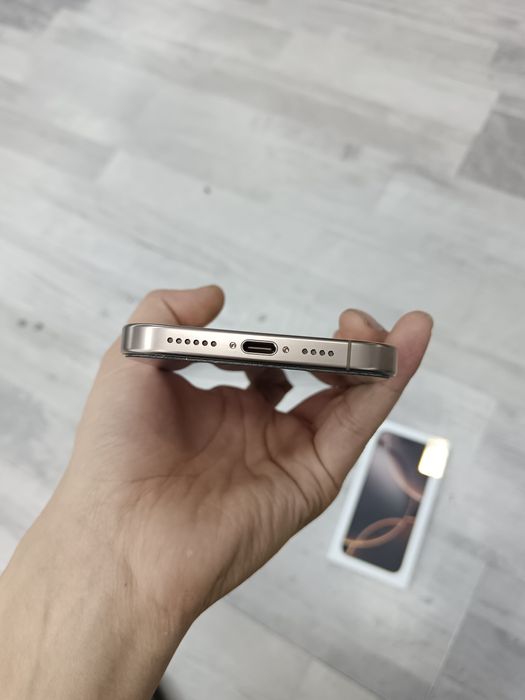 iPhone 16 Pro Max ZD/A 256 GB Disert ideal