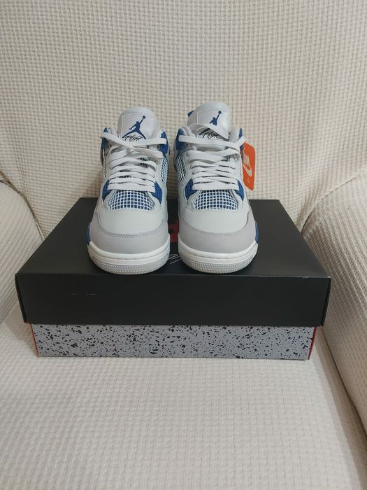 Jordan 4 military blue