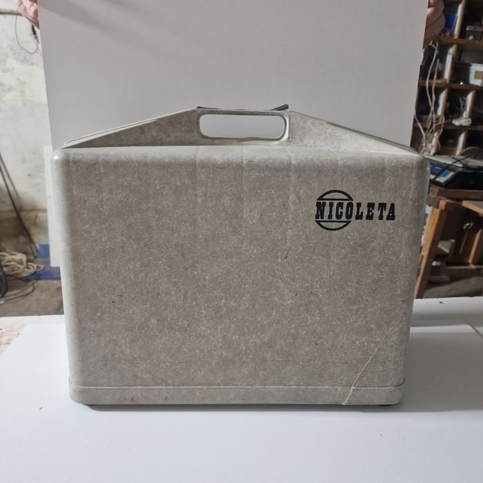 Masina de cusut Electrica