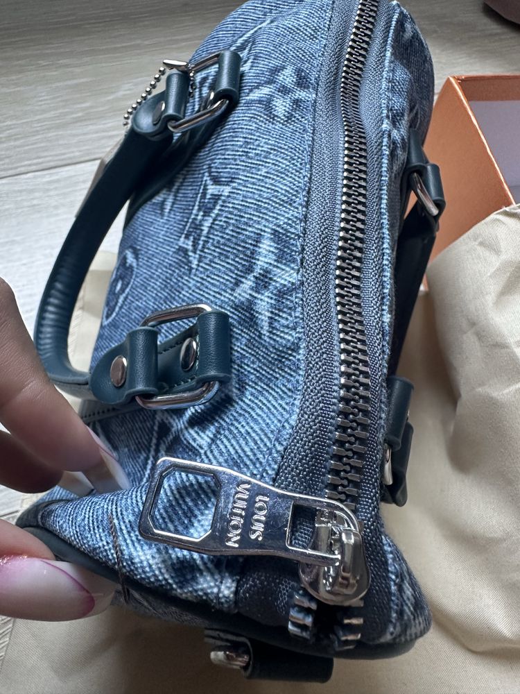 Geanta louis vuitton