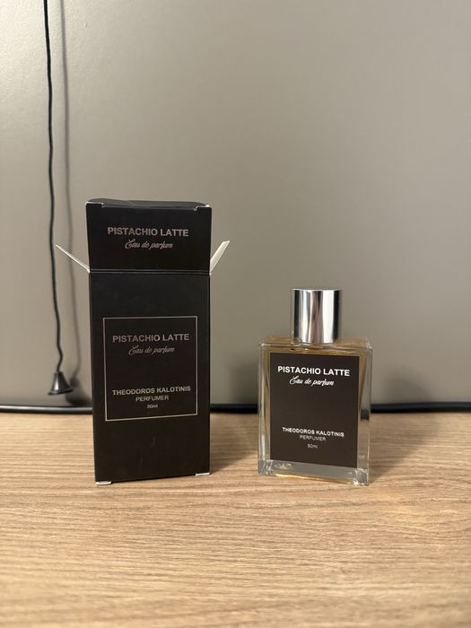 Zoologist, theodoros kalotinis, francesca bianchi, eaux primordiales