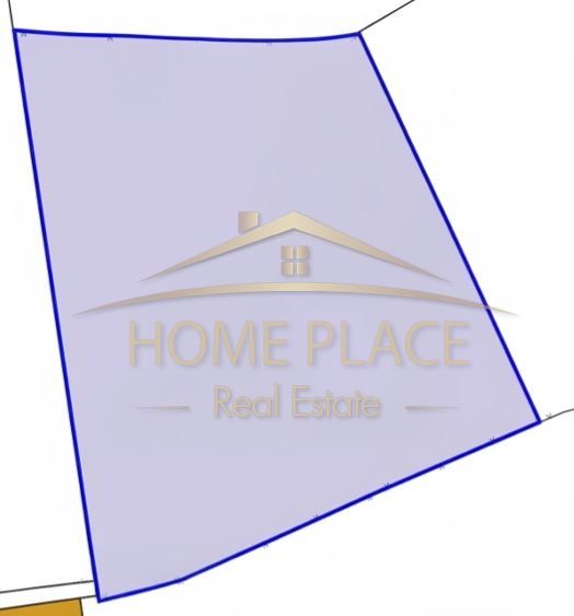 Парцел в района на Траката