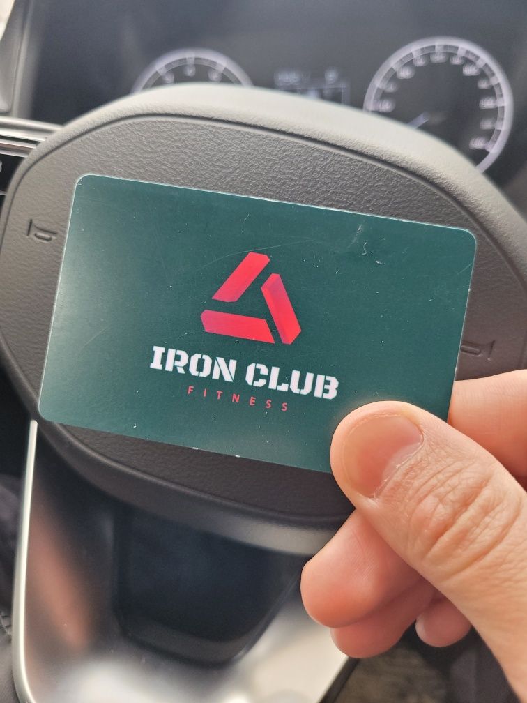 Продам безлимитный абонемент на 3 месяца в фитнес зал Iron Club