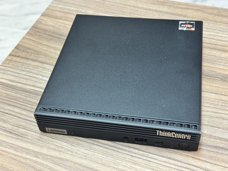 Lenovo ThinkCentre M75q Gen2 / Ryzen 3 4350GE / 256GB / 8GB / Vega 6
