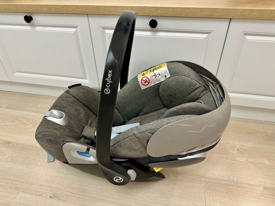 Scoica auto Cybex Cloud Z + baza isofix