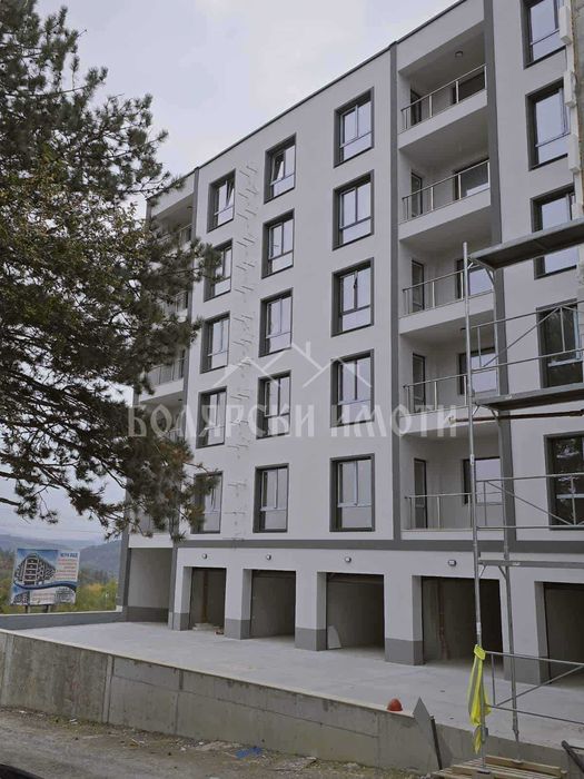 Продава се Тристаен апартамент в Велико Търново, Бузлуджа - 91 кв.м за 1300 €/кв.м - Снимка #8