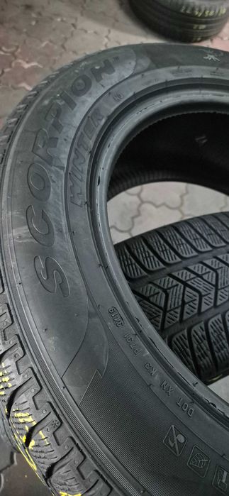 anvelope Pirelli,Barum 235/60/18 m&s,iarna