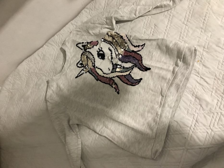 Блузи за момиче идеални за зимния периот