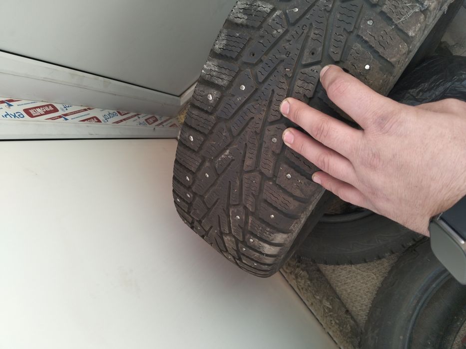 Продам зимнюю резину