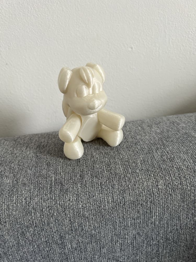 3D принтирана стойка-играчка за телефон