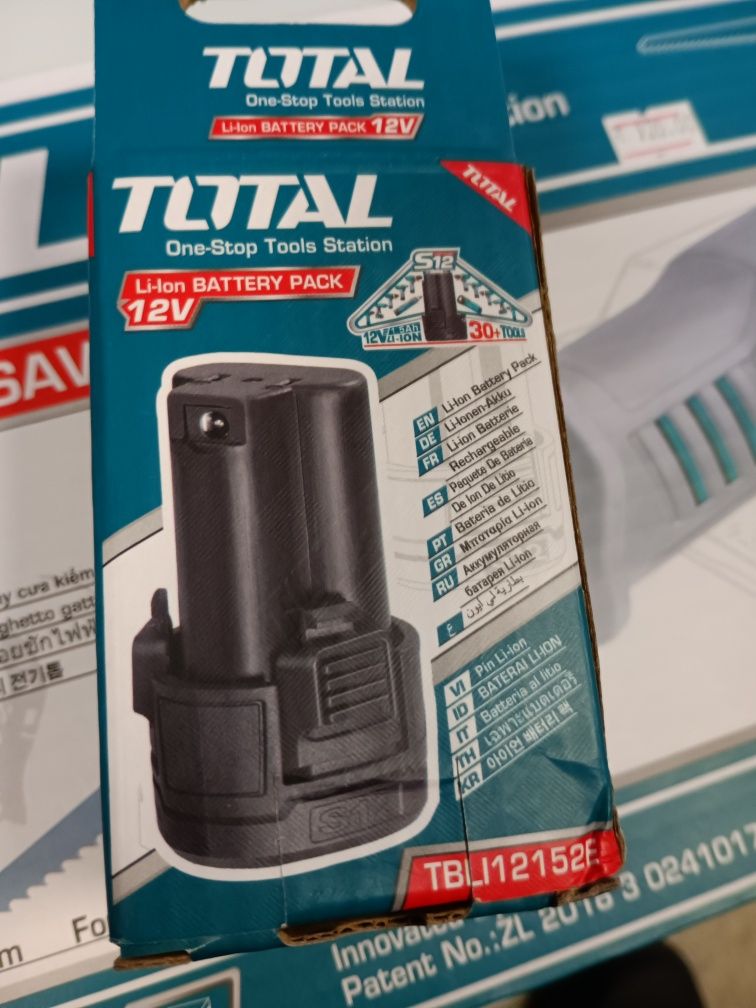 Акумулаторна батерия TOTAL, Li-Ion, 12 V, 1.5 Ah