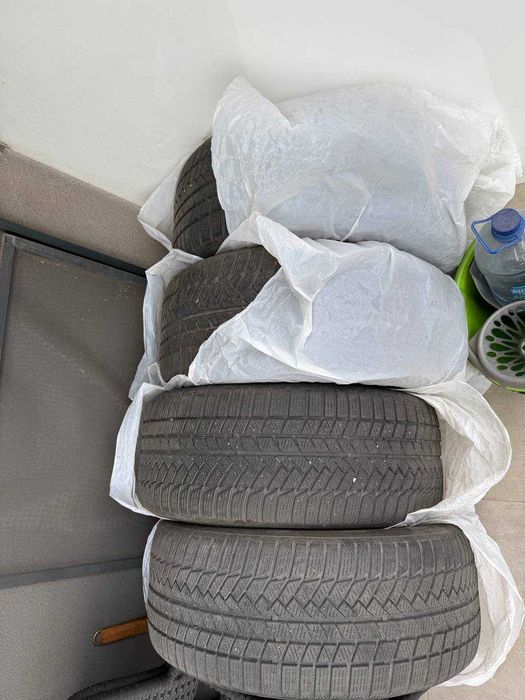 Anvelopa Continental Winter Contact TS850P 275/45 R20 XL pretul pe set