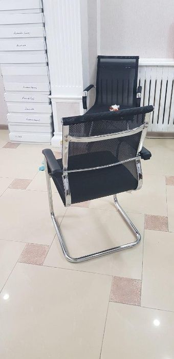 Конференц кресло 4003 гарантия бесплатное доставка по г.Ташкент