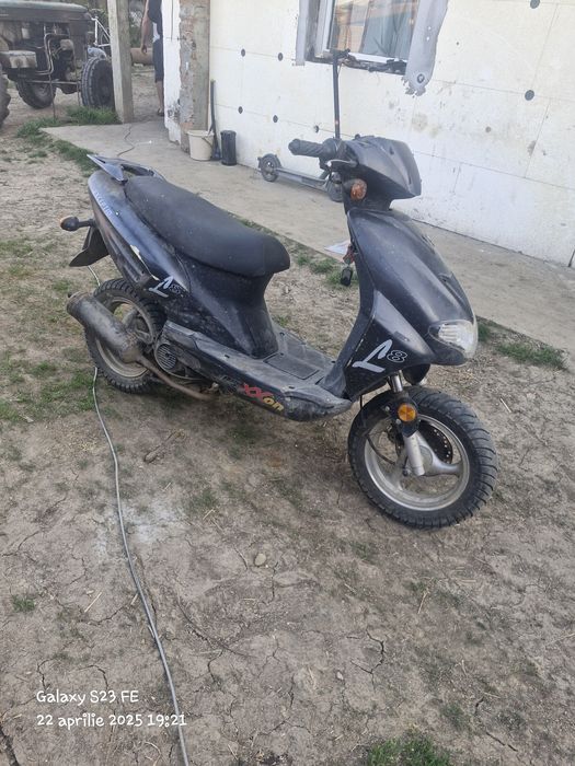Scuter de vanzare