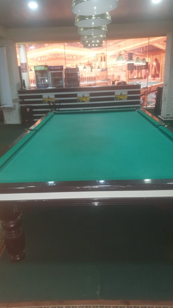 Billiard stollar