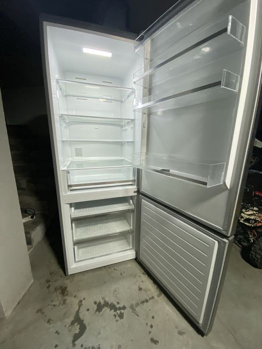 Combina frigorifica Tesla No Frost Inox 188 cm