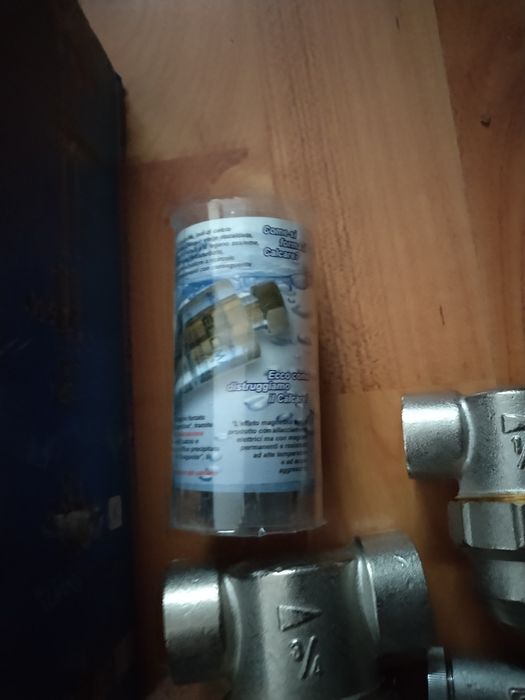 Filtre, fitinguri, coturi instalații sanitare