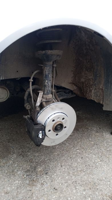 Ремонт и обслужване на автомобили