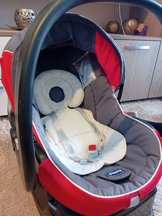 Столче за кола chicco