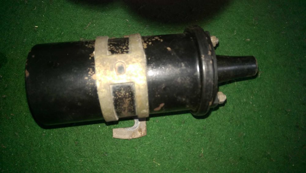 Катушка зажигания (бобина) на ВАЗ 2106,