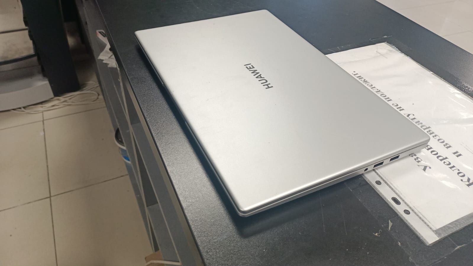 Ноутбук новый с гарантией продам