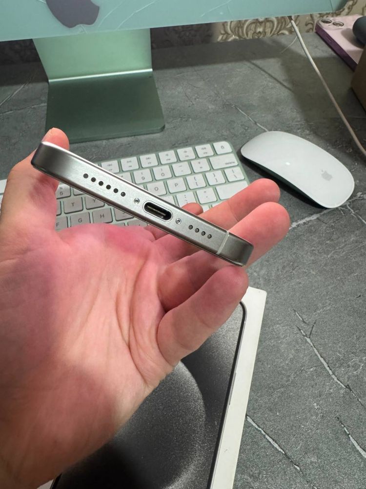 Iphone 15 pro max HX/A