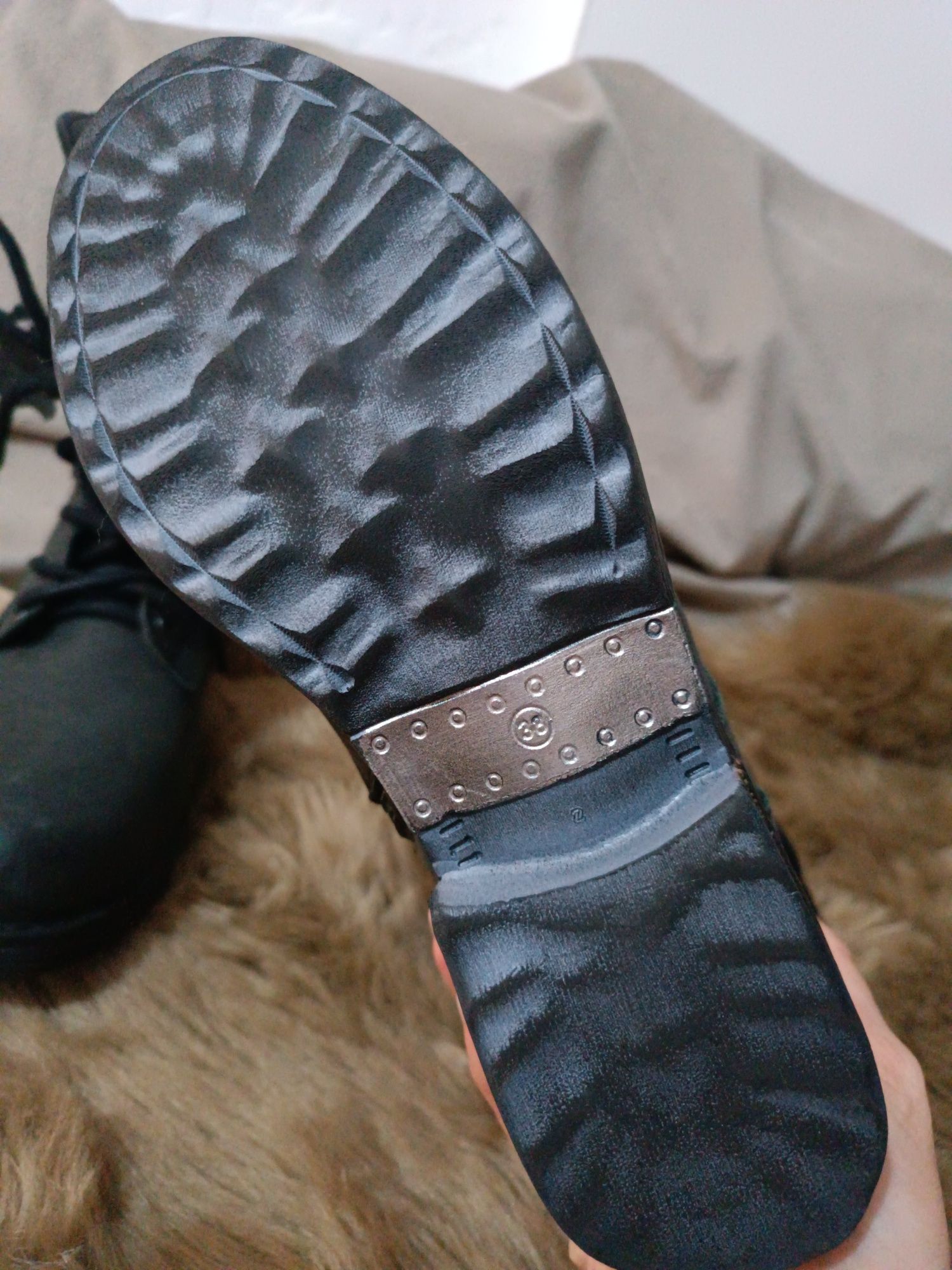 Ботинки ZARA/ Миллитарий/ Кожа !!!новые и есть в отличном состоянии от