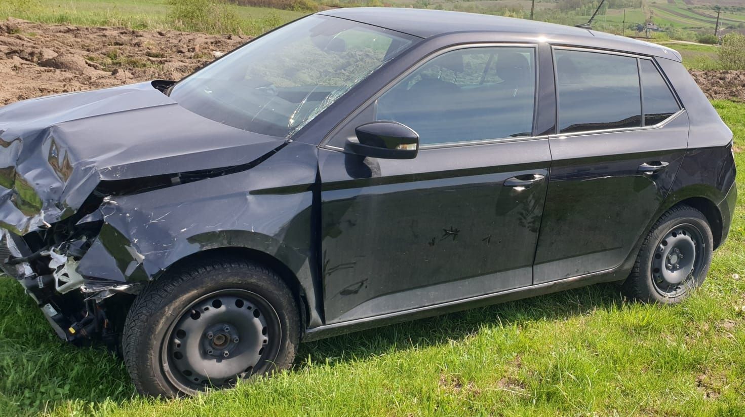 Vand Skoda fabia 2018 1.0 Benzina avariat cu 38.000 km