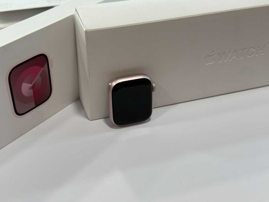 Apple Watch Series 9 41mm Pink Al (Light Pink) S/M GPS