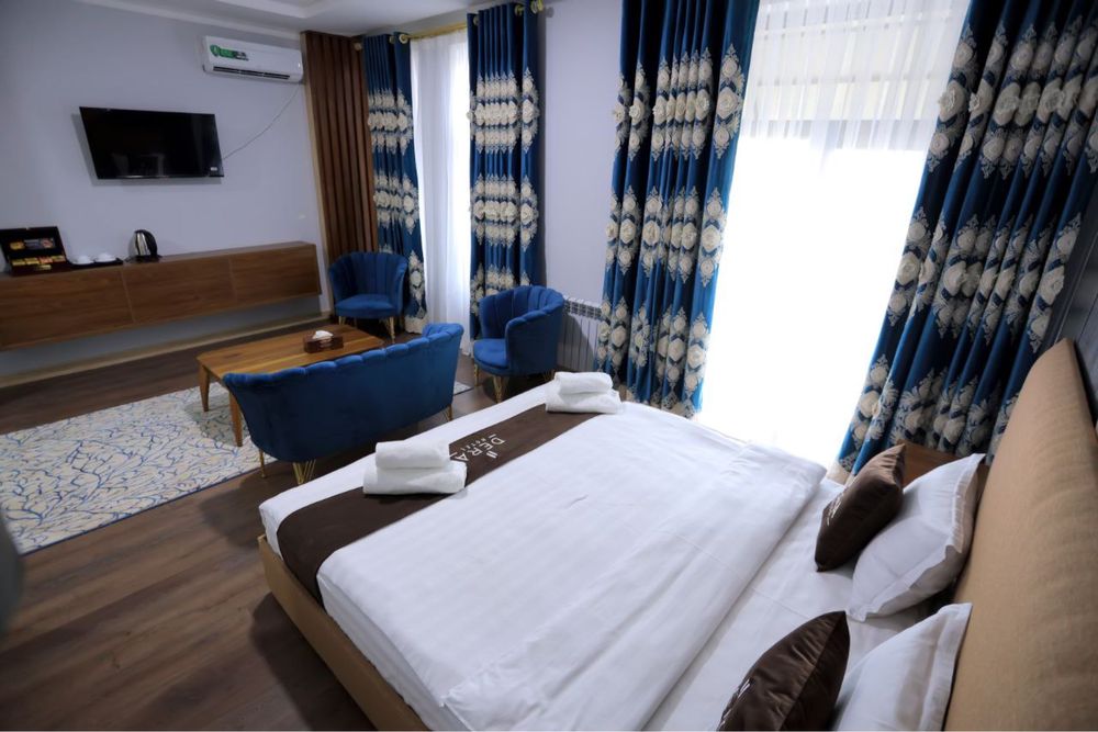 Мехмонхона сотилади