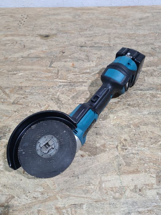 Flex brushless Makita DGA519 Xlock cu variator de turatie