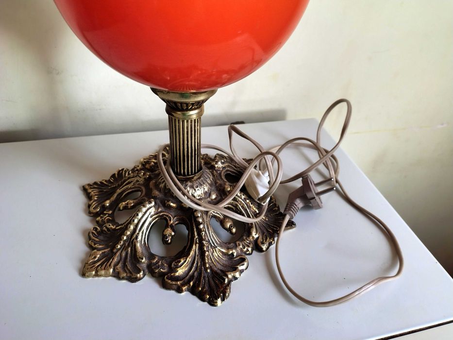 Прекрасна Голяма Стара Бронзова Лампа