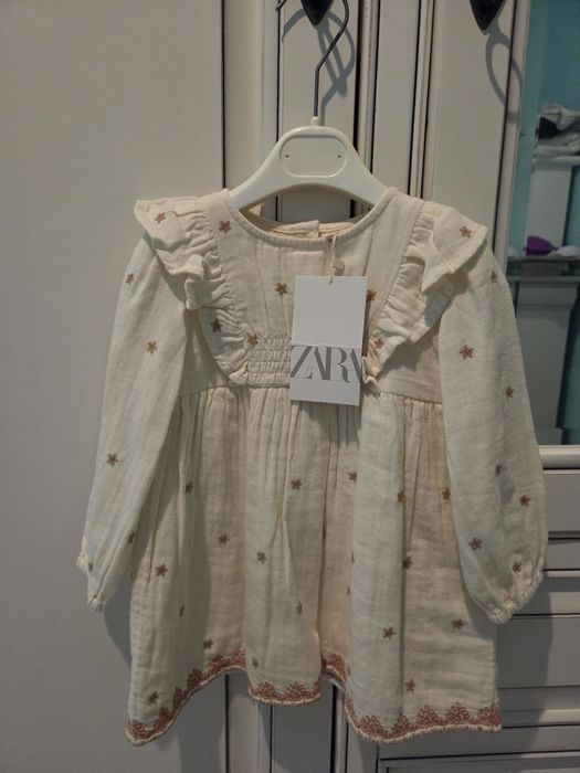 Rochita noua Zara bebe marimea 80