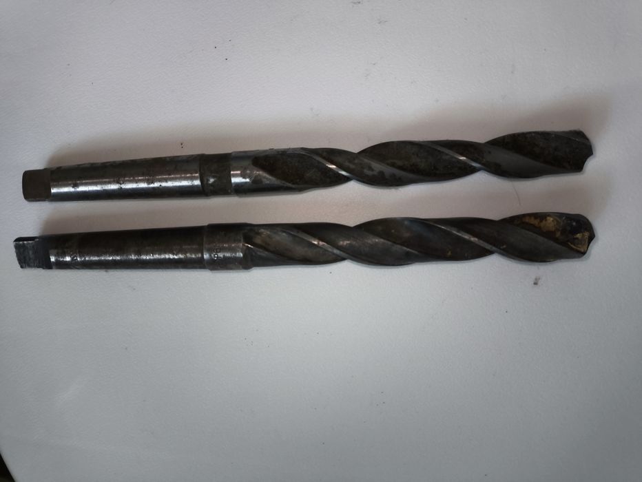 Продам Советские сверла. 2 ШТ.