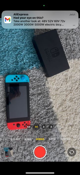 Nintendo  Switch 1