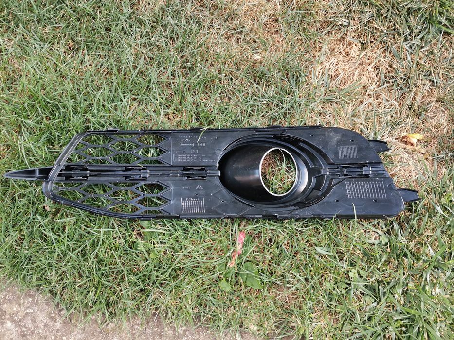 Оригинална Решетка Audi A6 C7 Sline