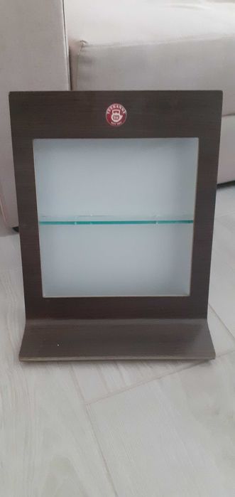 vitrina portabila din D